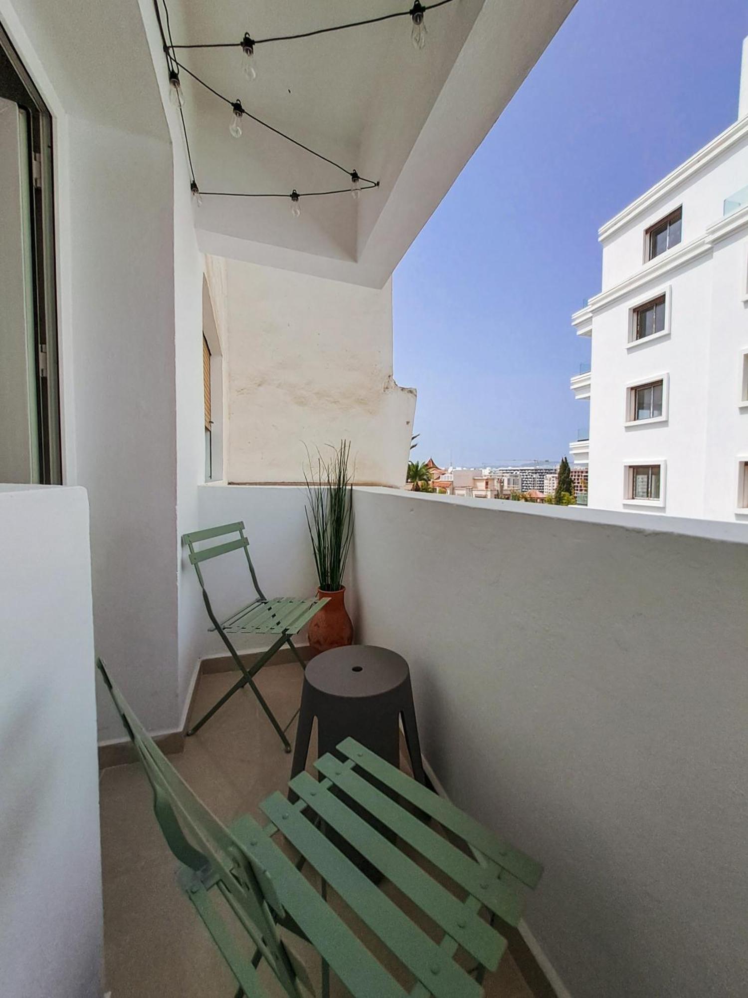 Apartment Elegant & Cosy Family Apartment - Central Location In Tanger - Fast Wifi & Netflix