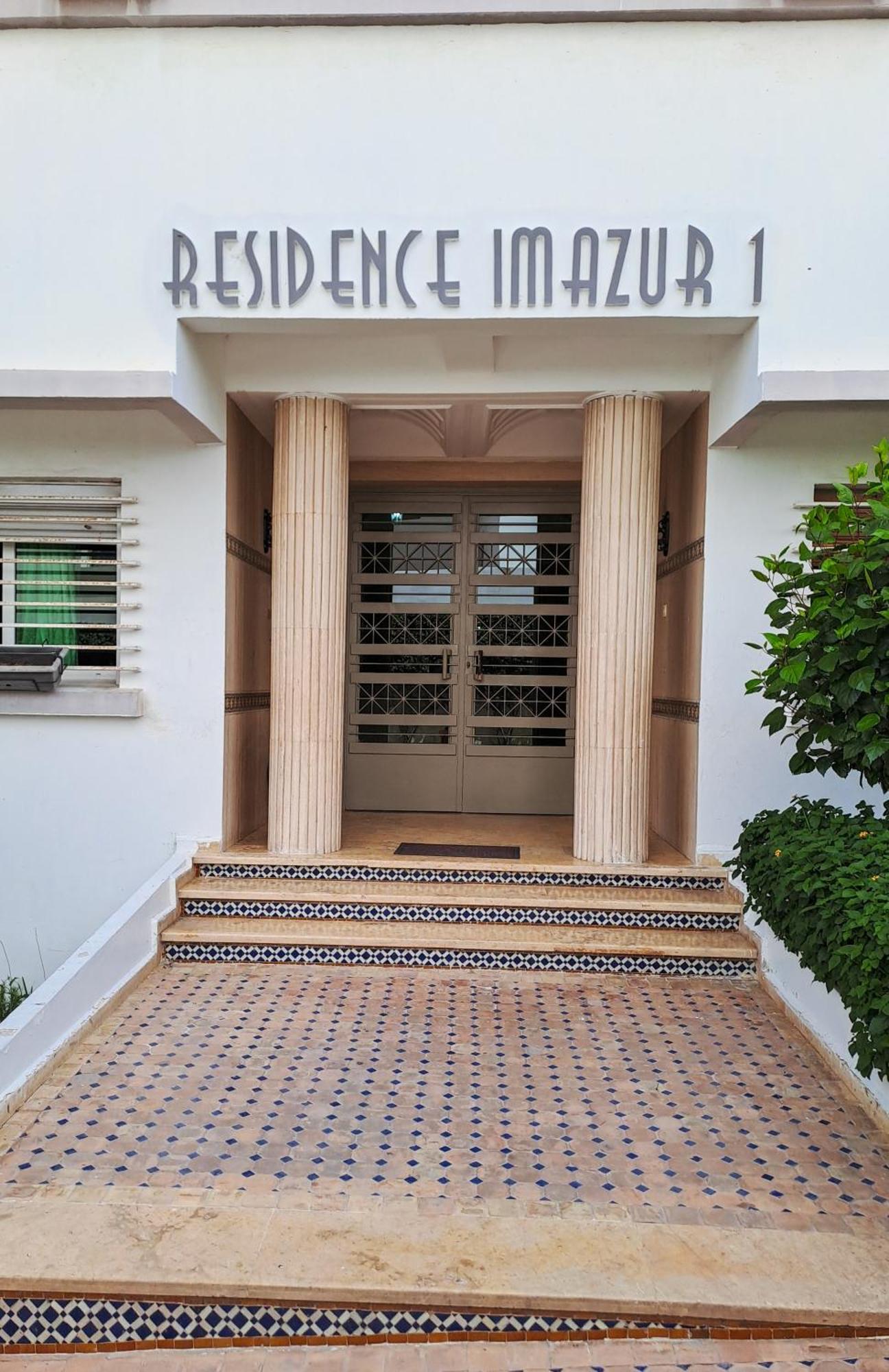 Elegant & Cosy Family Apartment - Central Location In Tanger - Fast Wifi & Netflix *